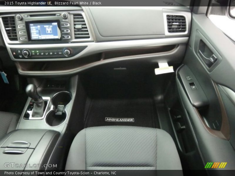 Blizzard Pearl White / Black 2015 Toyota Highlander LE
