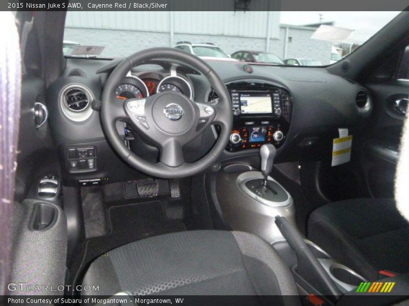 Cayenne Red / Black/Silver 2015 Nissan Juke S AWD
