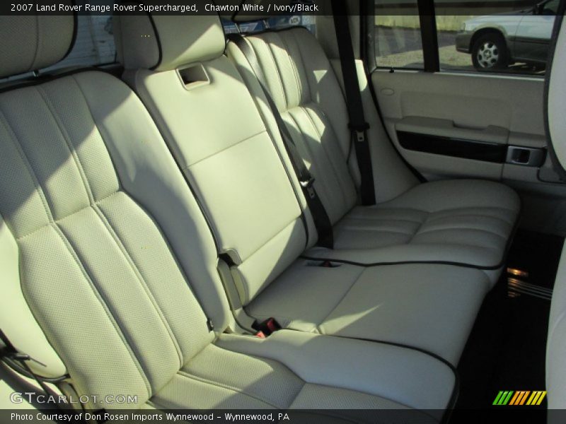 Chawton White / Ivory/Black 2007 Land Rover Range Rover Supercharged