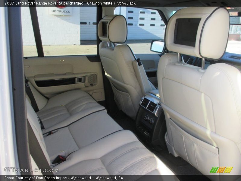 Chawton White / Ivory/Black 2007 Land Rover Range Rover Supercharged