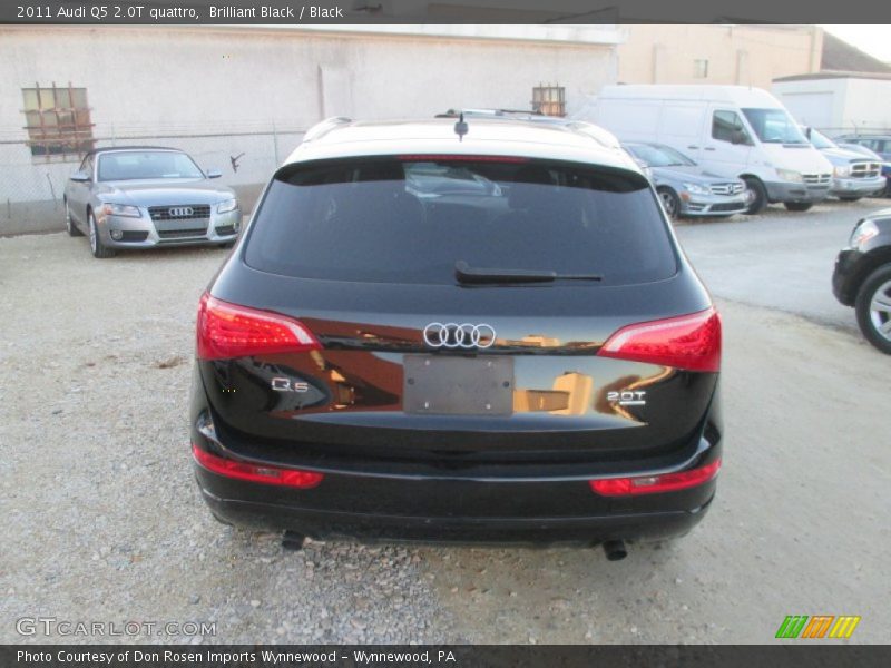 Brilliant Black / Black 2011 Audi Q5 2.0T quattro