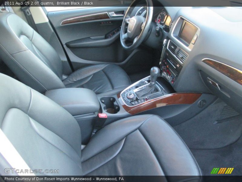 Brilliant Black / Black 2011 Audi Q5 2.0T quattro
