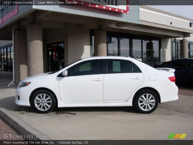 Super White / Dark Charcoal 2010 Toyota Corolla S