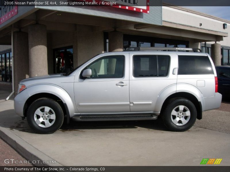 Silver Lightning Metallic / Graphite 2006 Nissan Pathfinder SE 4x4