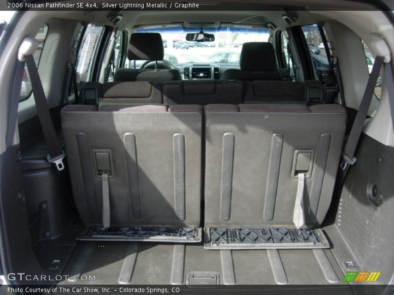 Silver Lightning Metallic / Graphite 2006 Nissan Pathfinder SE 4x4