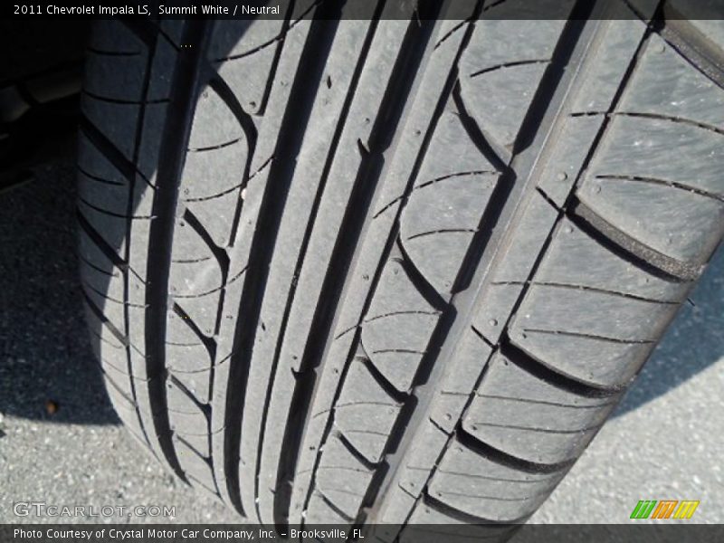 Summit White / Neutral 2011 Chevrolet Impala LS