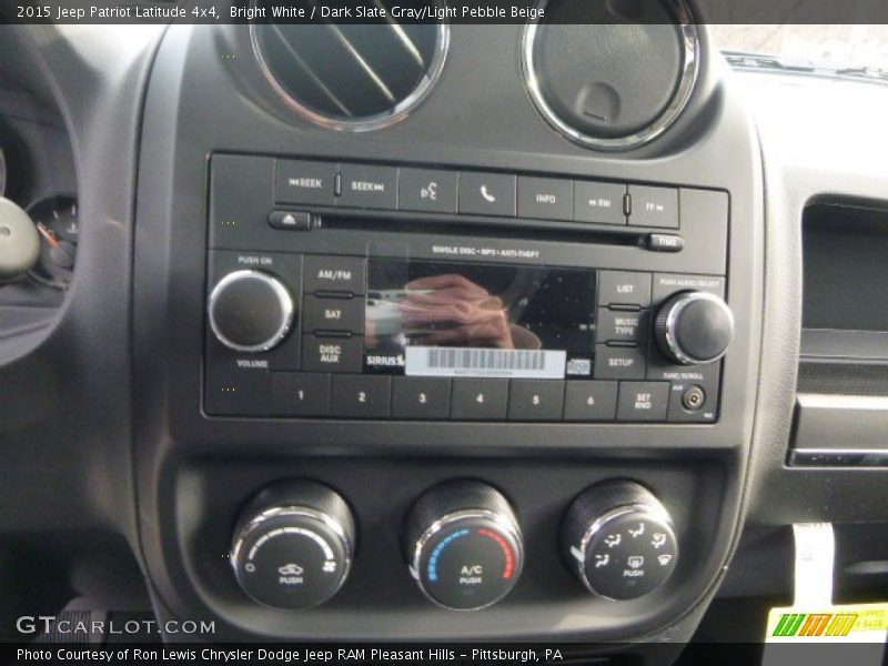 Bright White / Dark Slate Gray/Light Pebble Beige 2015 Jeep Patriot Latitude 4x4