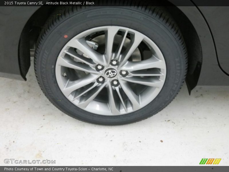 Attitude Black Metallic / Black 2015 Toyota Camry SE