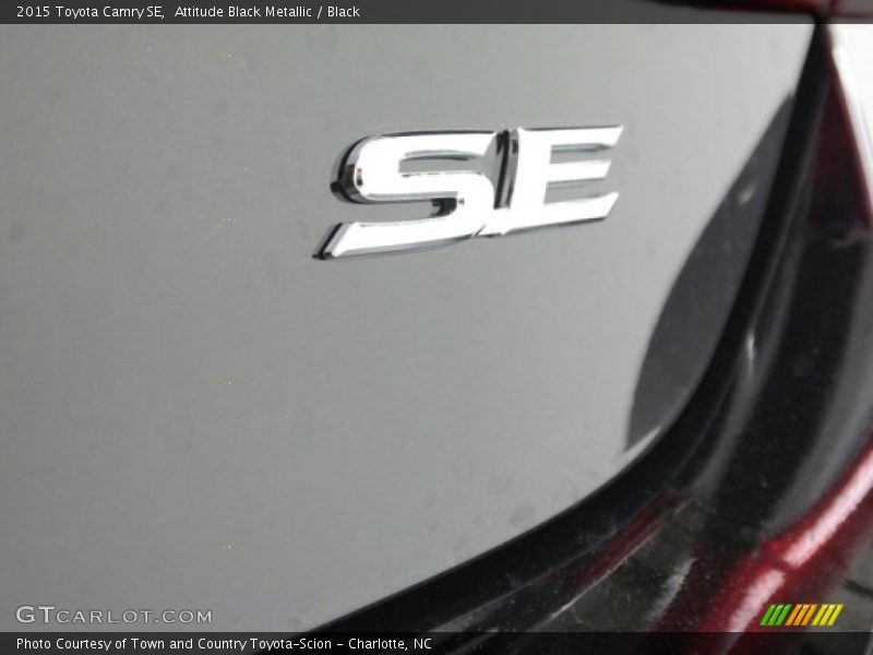Attitude Black Metallic / Black 2015 Toyota Camry SE