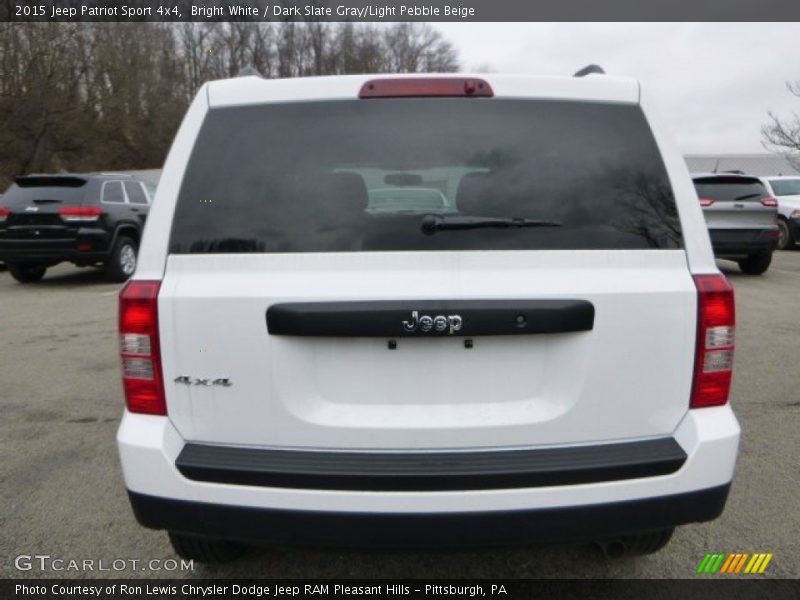 Bright White / Dark Slate Gray/Light Pebble Beige 2015 Jeep Patriot Sport 4x4