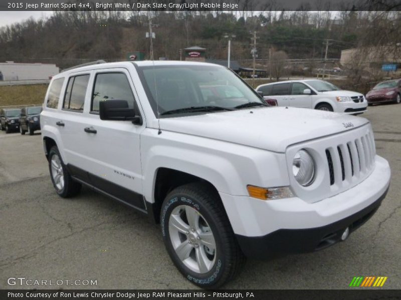 Bright White / Dark Slate Gray/Light Pebble Beige 2015 Jeep Patriot Sport 4x4
