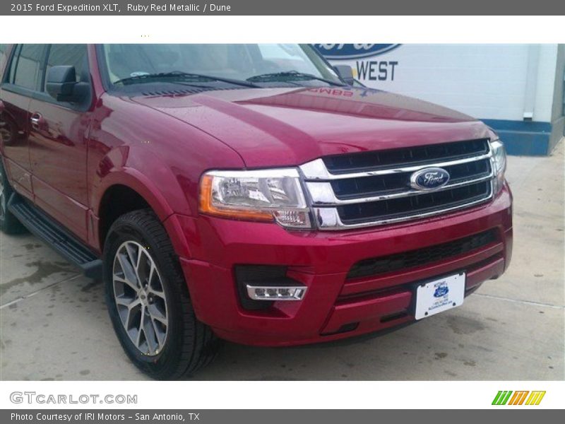 Ruby Red Metallic / Dune 2015 Ford Expedition XLT