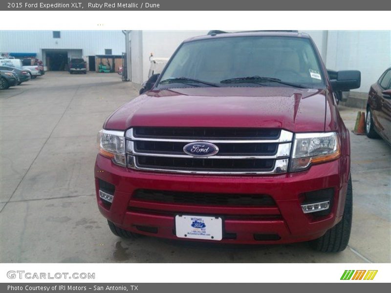 Ruby Red Metallic / Dune 2015 Ford Expedition XLT
