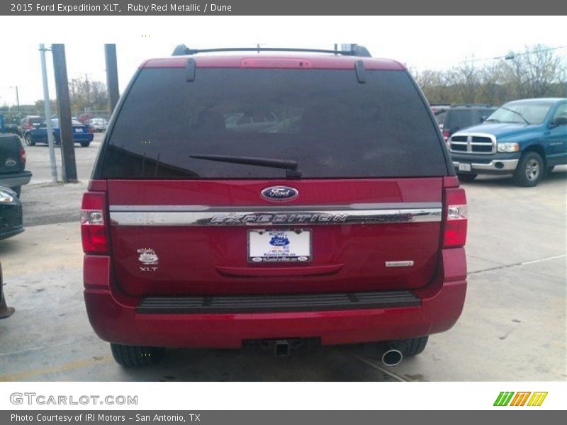 Ruby Red Metallic / Dune 2015 Ford Expedition XLT