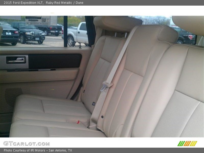 Ruby Red Metallic / Dune 2015 Ford Expedition XLT