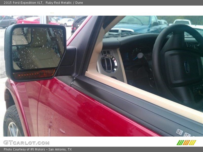 Ruby Red Metallic / Dune 2015 Ford Expedition XLT