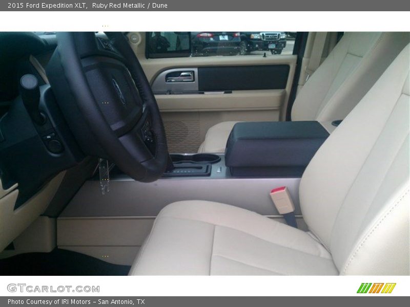 Ruby Red Metallic / Dune 2015 Ford Expedition XLT