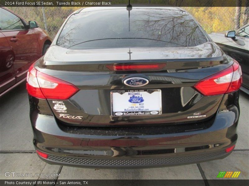 Tuxedo Black / Charcoal Black 2014 Ford Focus SE Sedan