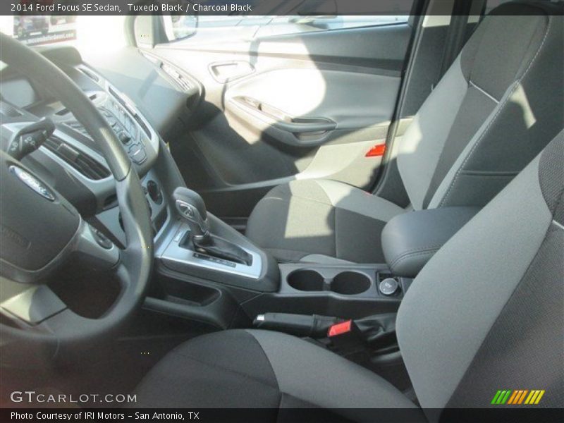 Tuxedo Black / Charcoal Black 2014 Ford Focus SE Sedan