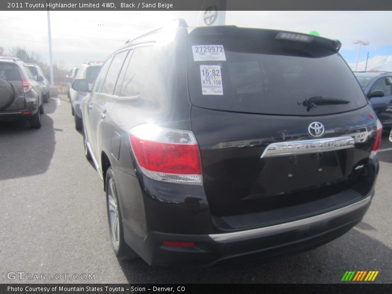 Black / Sand Beige 2011 Toyota Highlander Limited 4WD