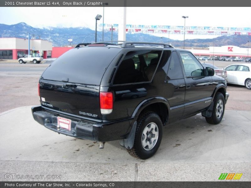 Onyx Black / Graphite 2001 Chevrolet Blazer LS 4x4