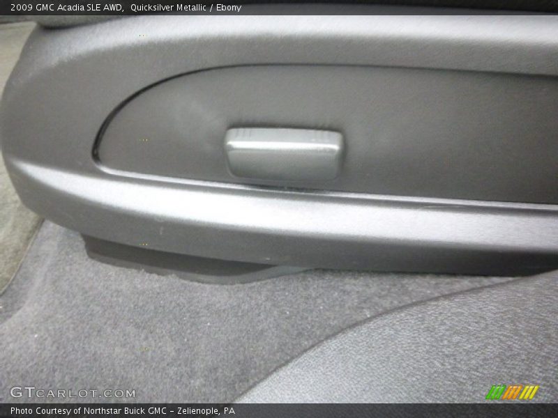 Quicksilver Metallic / Ebony 2009 GMC Acadia SLE AWD