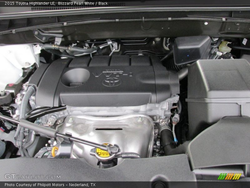 Blizzard Pearl White / Black 2015 Toyota Highlander LE