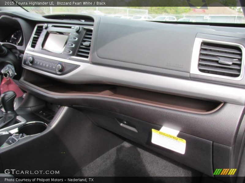 Blizzard Pearl White / Black 2015 Toyota Highlander LE
