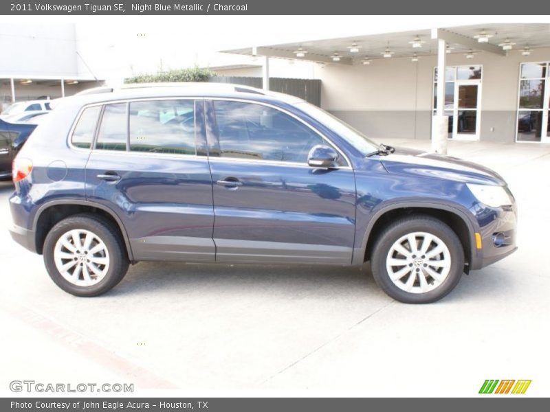 Night Blue Metallic / Charcoal 2011 Volkswagen Tiguan SE