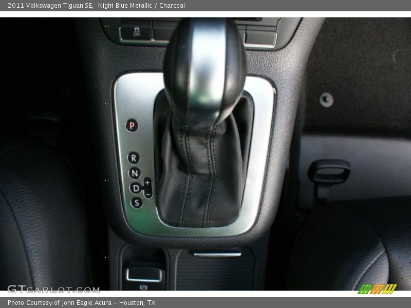 Night Blue Metallic / Charcoal 2011 Volkswagen Tiguan SE