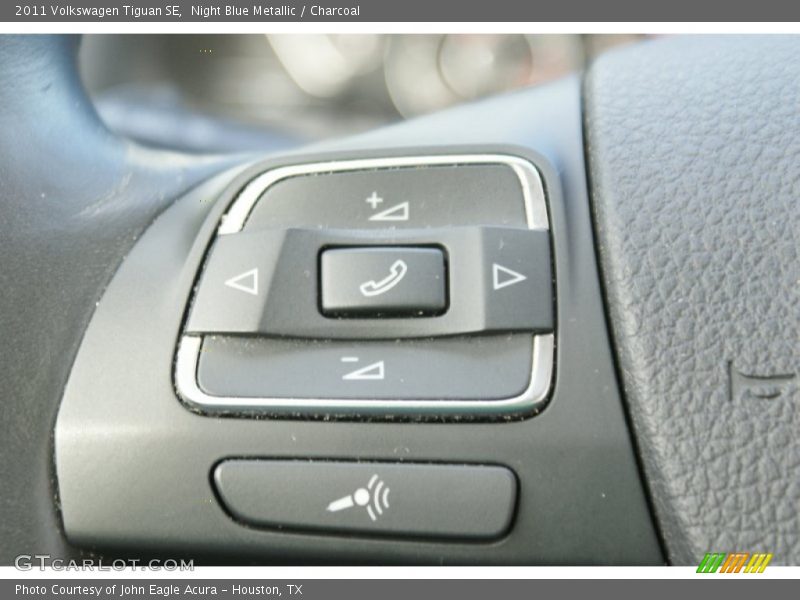 Night Blue Metallic / Charcoal 2011 Volkswagen Tiguan SE