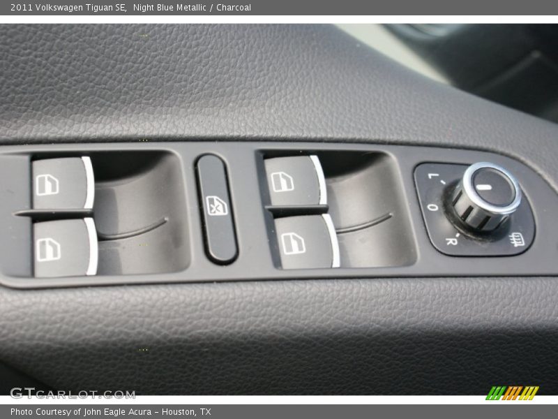 Night Blue Metallic / Charcoal 2011 Volkswagen Tiguan SE