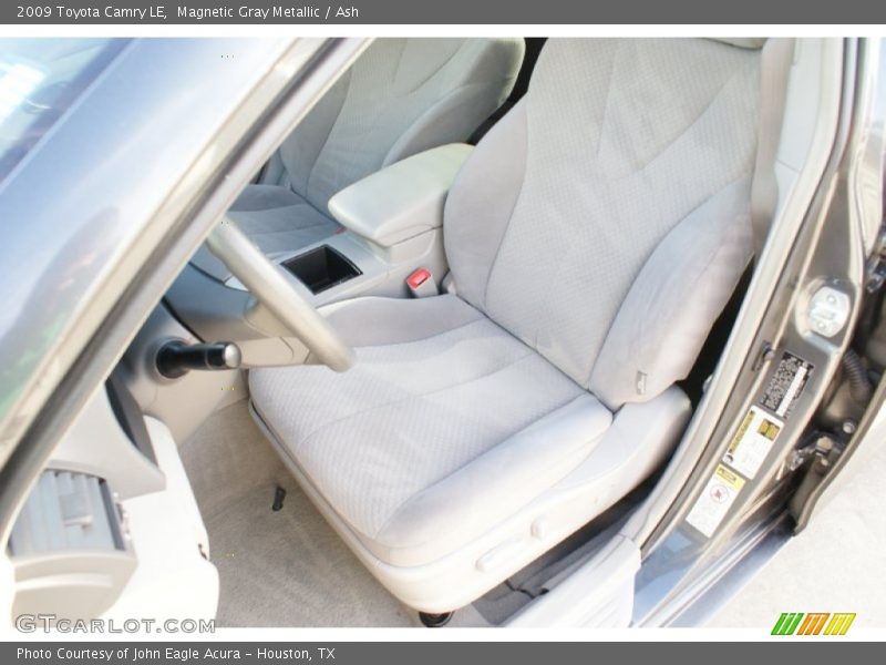 Magnetic Gray Metallic / Ash 2009 Toyota Camry LE