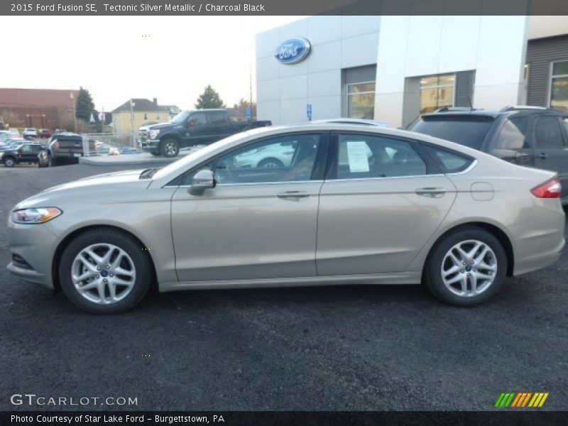 Tectonic Silver Metallic / Charcoal Black 2015 Ford Fusion SE