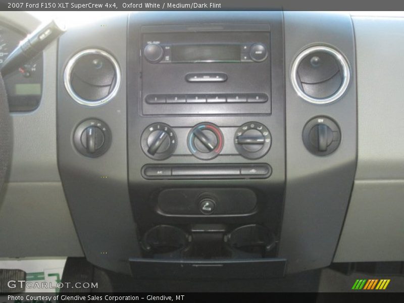 Oxford White / Medium/Dark Flint 2007 Ford F150 XLT SuperCrew 4x4