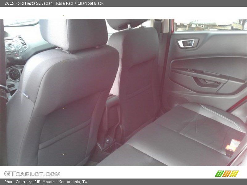 Race Red / Charcoal Black 2015 Ford Fiesta SE Sedan