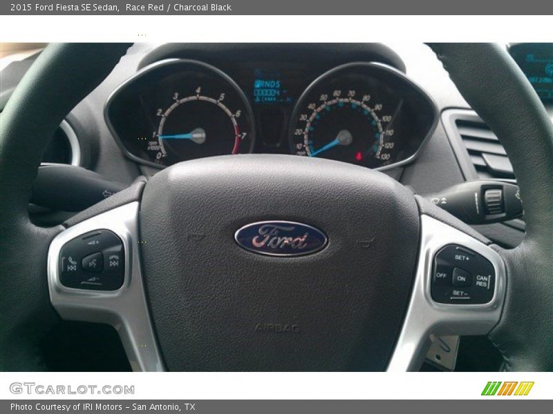 Race Red / Charcoal Black 2015 Ford Fiesta SE Sedan