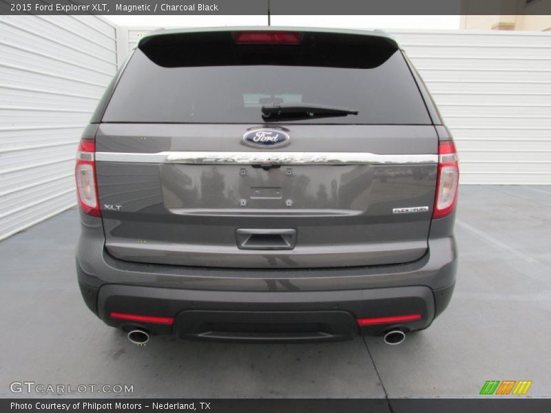Magnetic / Charcoal Black 2015 Ford Explorer XLT