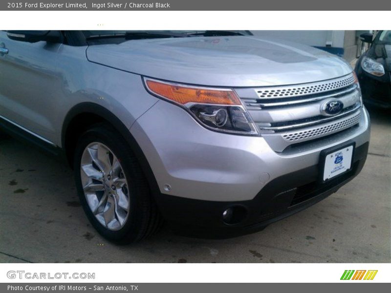 Ingot Silver / Charcoal Black 2015 Ford Explorer Limited