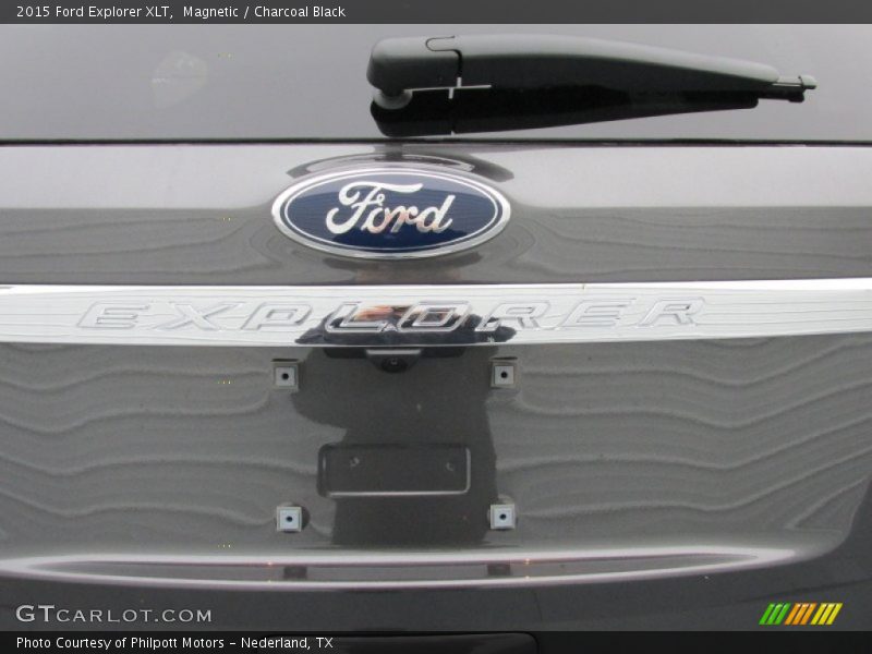 Magnetic / Charcoal Black 2015 Ford Explorer XLT