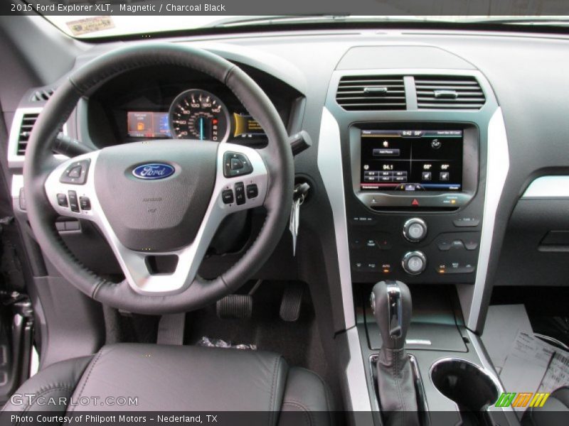 Magnetic / Charcoal Black 2015 Ford Explorer XLT