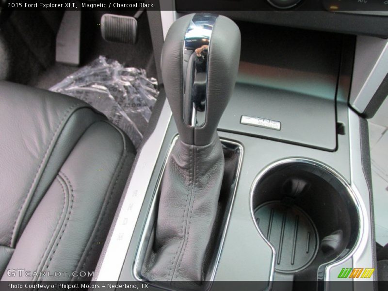 Magnetic / Charcoal Black 2015 Ford Explorer XLT
