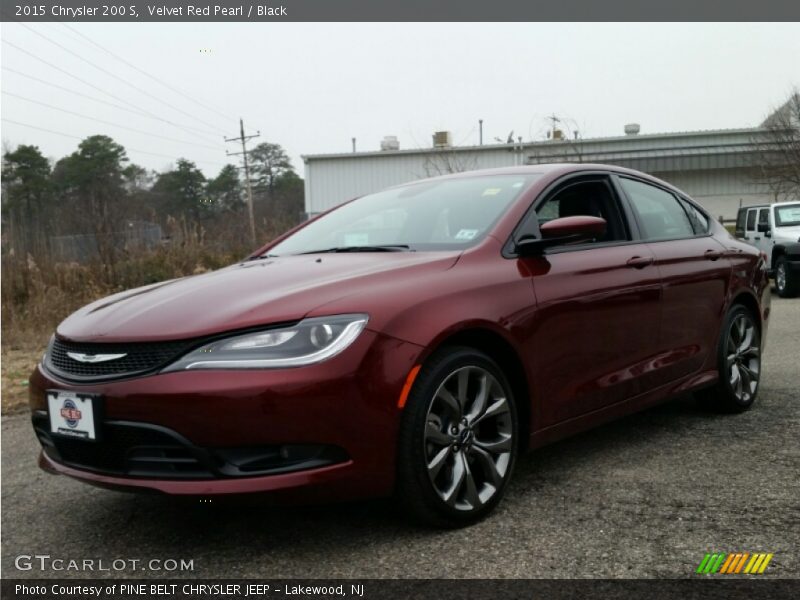 Velvet Red Pearl / Black 2015 Chrysler 200 S