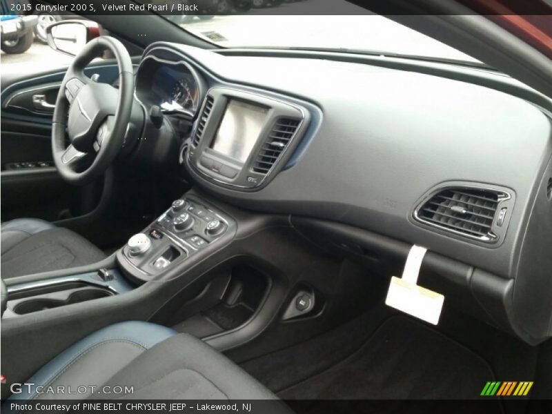Velvet Red Pearl / Black 2015 Chrysler 200 S