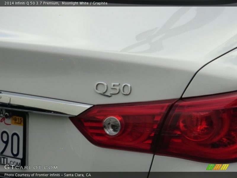 Moonlight White / Graphite 2014 Infiniti Q 50 3.7 Premium