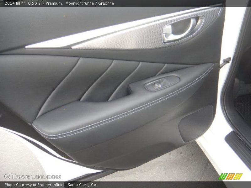 Moonlight White / Graphite 2014 Infiniti Q 50 3.7 Premium