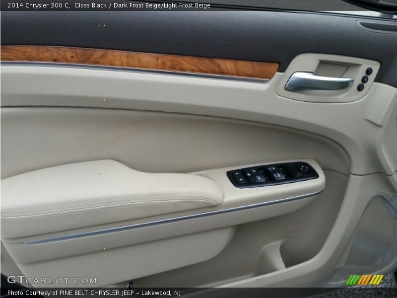 Gloss Black / Dark Frost Beige/Light Frost Beige 2014 Chrysler 300 C