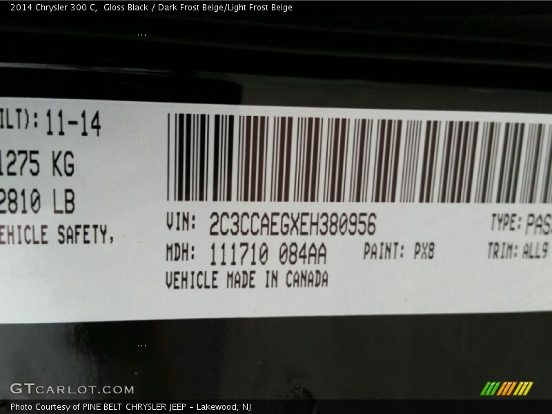 Gloss Black / Dark Frost Beige/Light Frost Beige 2014 Chrysler 300 C