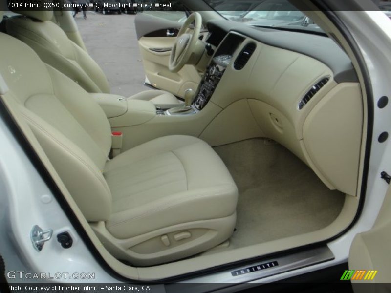 Front Seat of 2014 QX50 Journey AWD