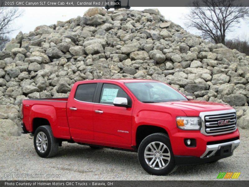 Front 3/4 View of 2015 Canyon SLT Crew Cab 4x4